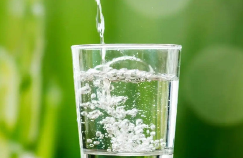 5A净水云仓净水器，净化每一滴爱